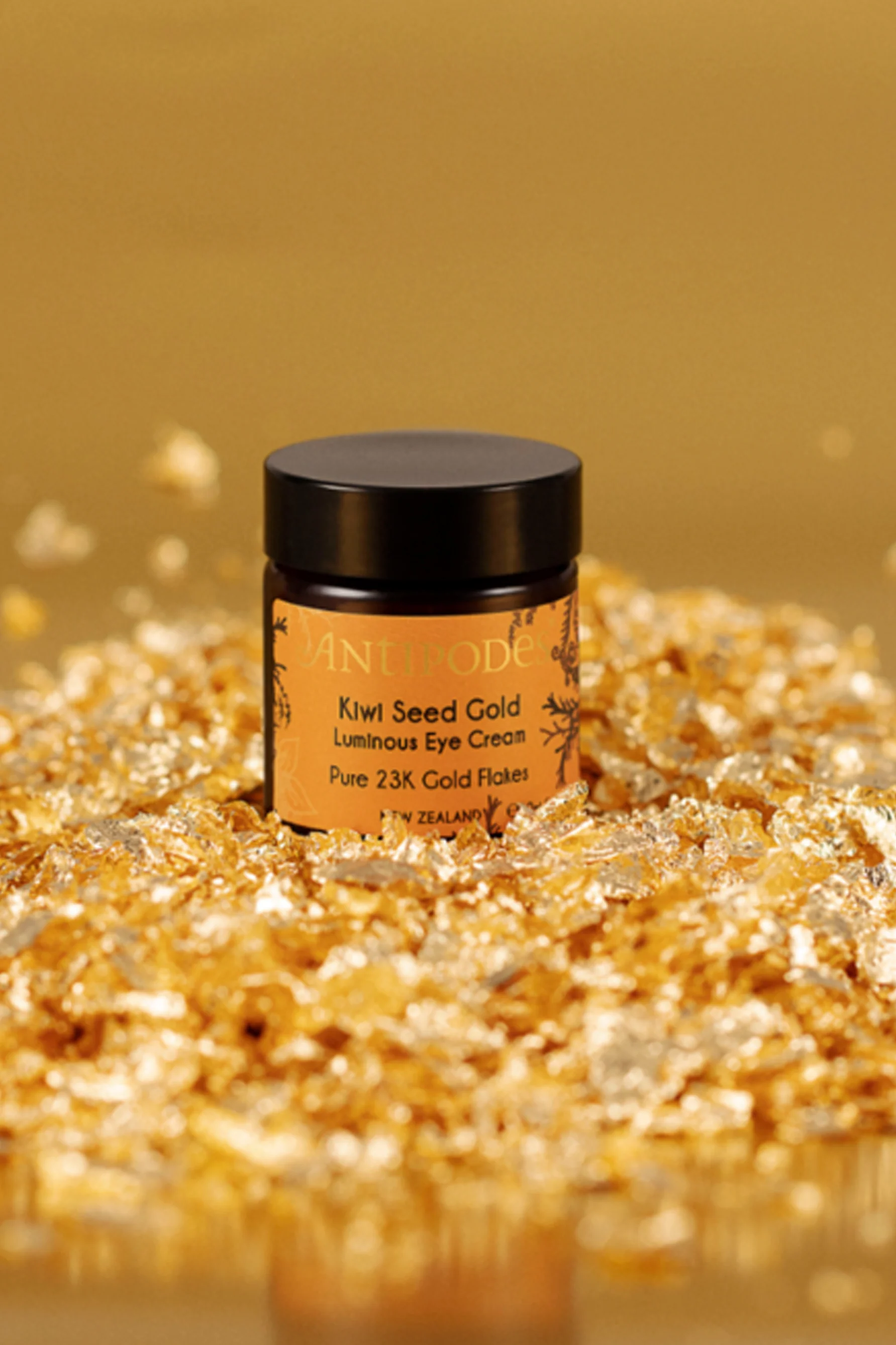 ANTIPODES Kiwi Seed 23k Gold Eye Cream 30ml - Image 2
