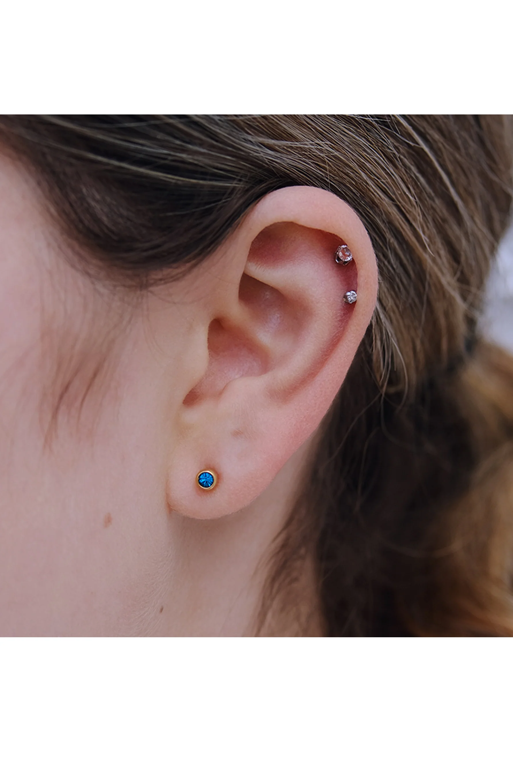 EURO 51320 Blue Zircon Crystal December Birthstone 4mm Gold Studs - Image 2