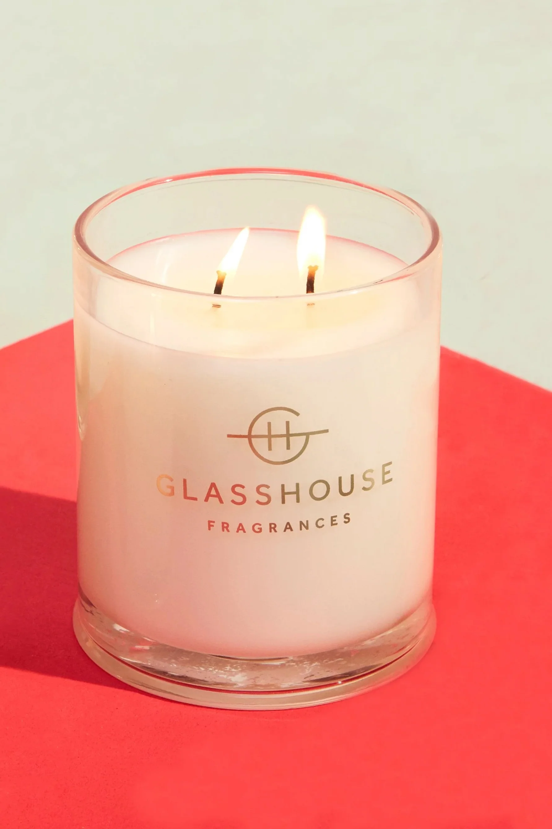 GLASSHOUSE FRAGRANCES Rendezvous Candle 380g - Image 2
