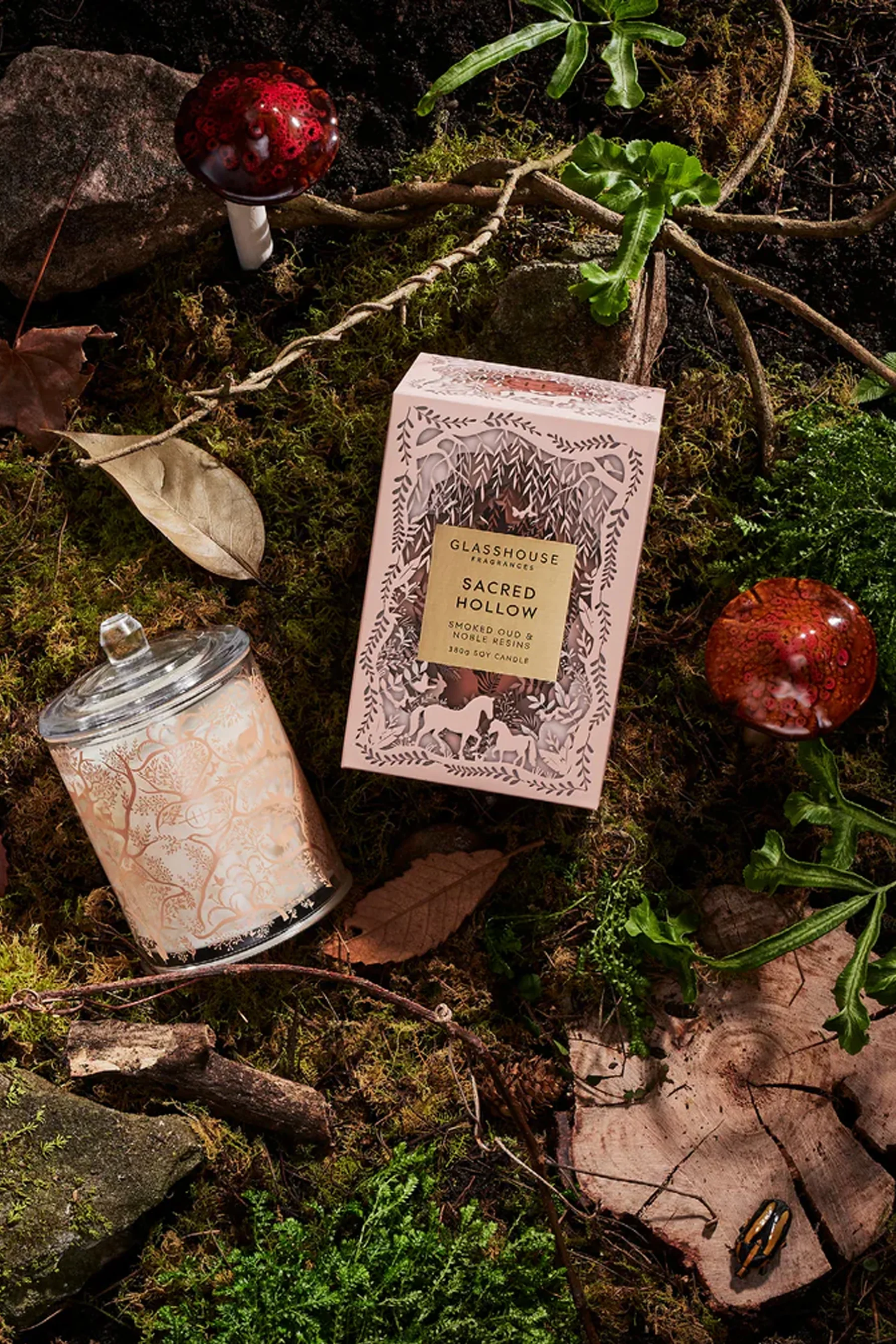 GLASSHOUSE FRAGRANCES  Sacred Hollow Candle 380g - Image 2
