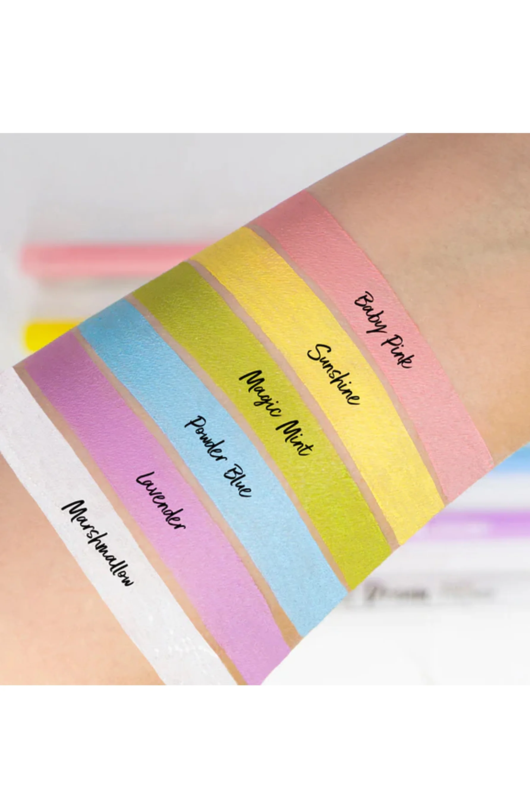 LA Girl Pastel Dream Auto Eyeliner Magic Mint - Image 2
